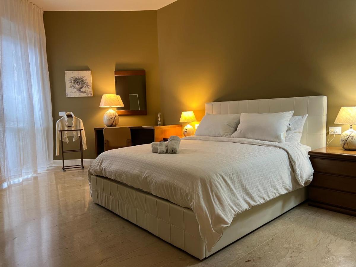 Rosanna House - Vedano Al Lambro Βίλα Μόνζα Εξωτερικό φωτογραφία